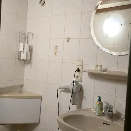 Habitación en casa particular Gaestehaus Eulenkoepfchen Neef