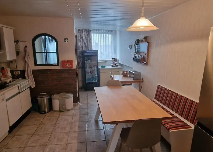 Quarto em Acomodações Particulares Gaestehaus Eulenkoepfchen *