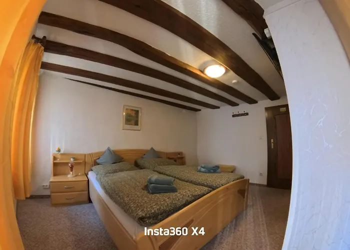 Gaestehaus Eulenkoepfchen * Neef