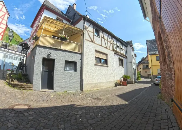 Gaestehaus Eulenkoepfchen * Neef