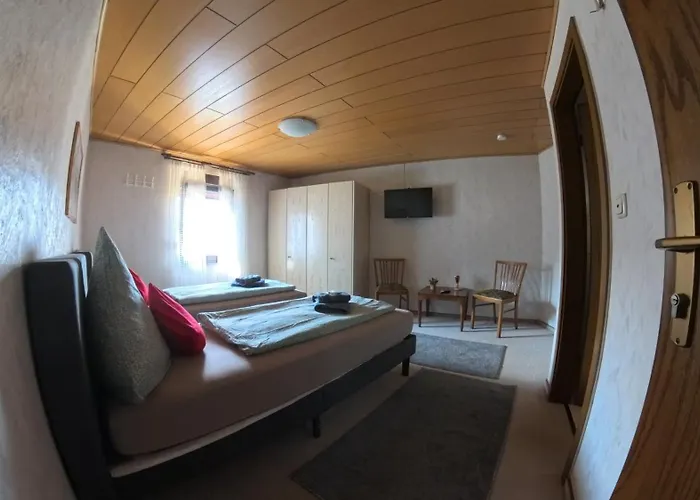 Gaestehaus Eulenkoepfchen Neef